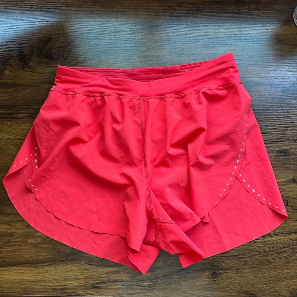 Find Your Pace High-Rise Lined Short 3" size 6